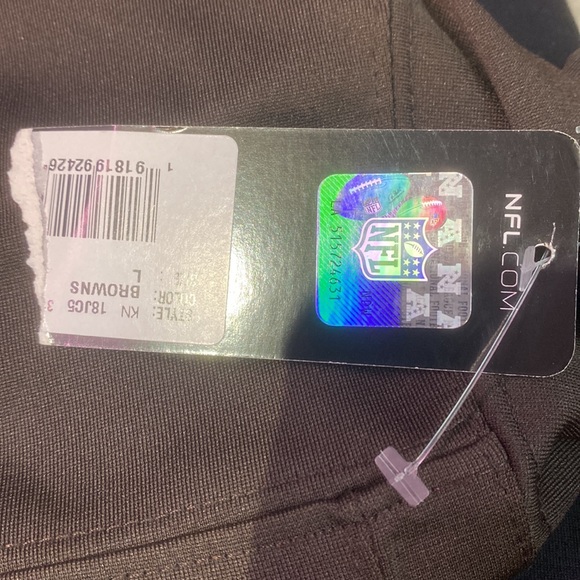 Size Large 14 16 Cleveland Browns Jersey Shirt Boys Girls Youth - Picture 3 of 3